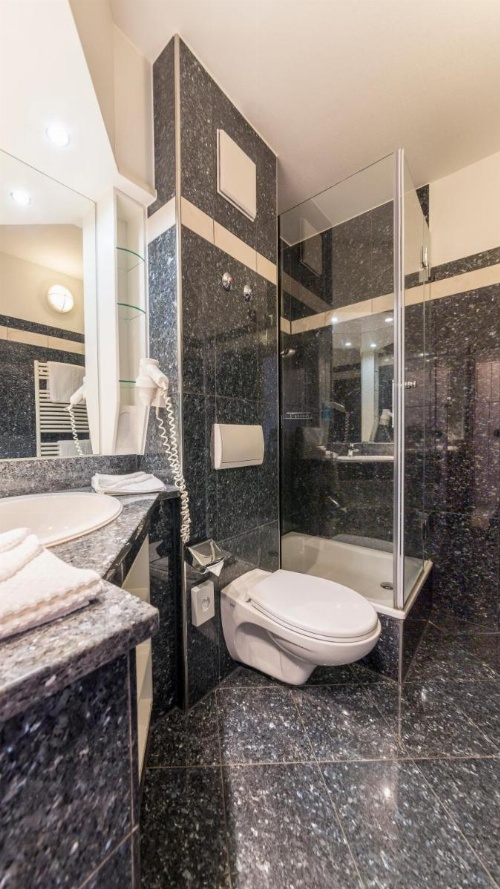 Michels Strandhotel Germania image 15