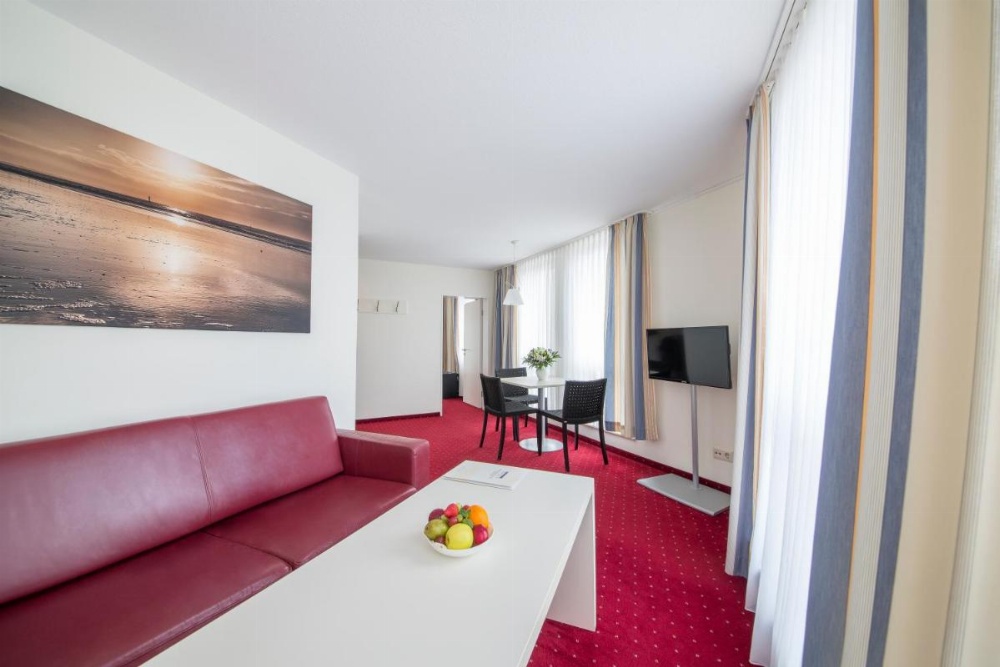 Room image 2